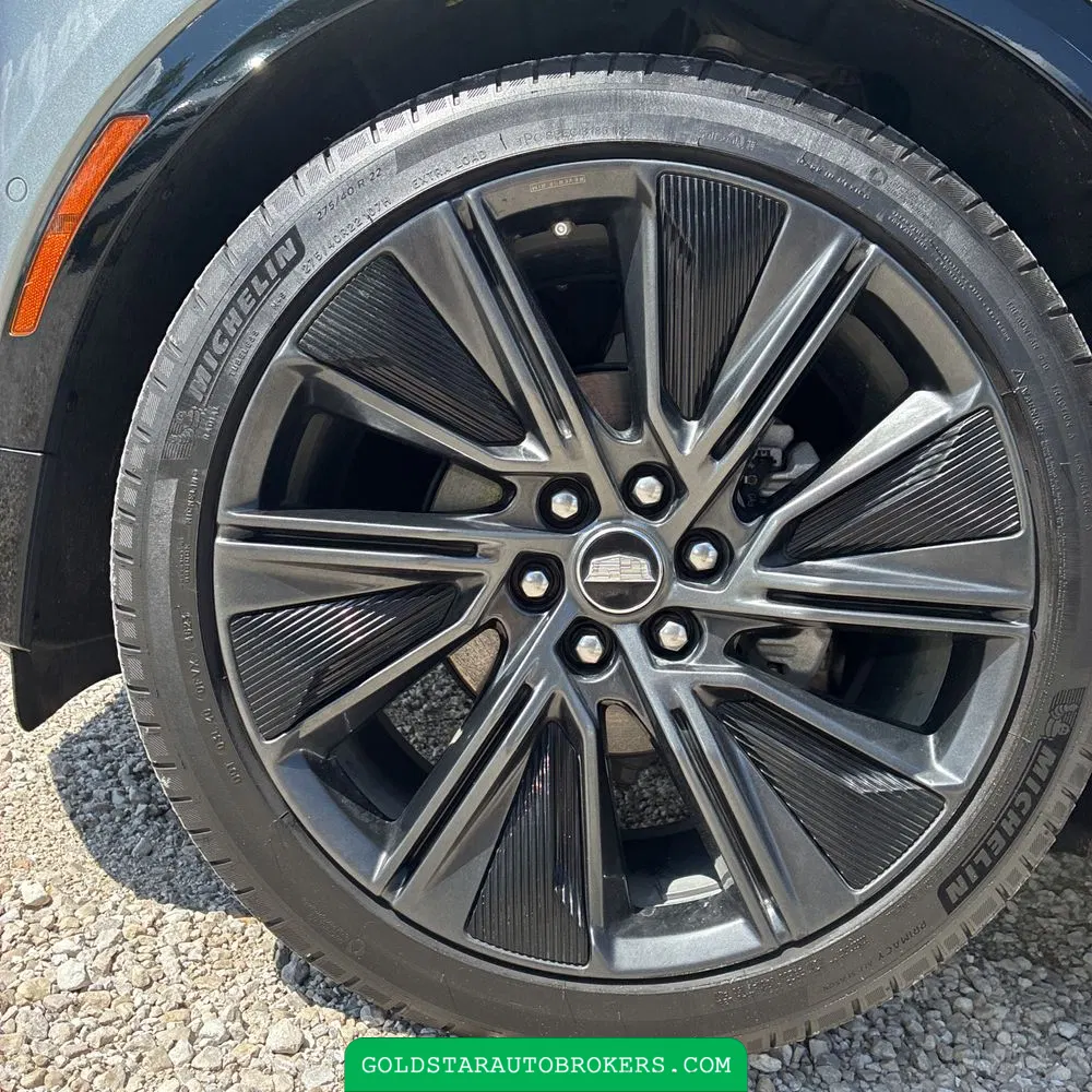 2024 Cadillac LYRIQ Sport 3