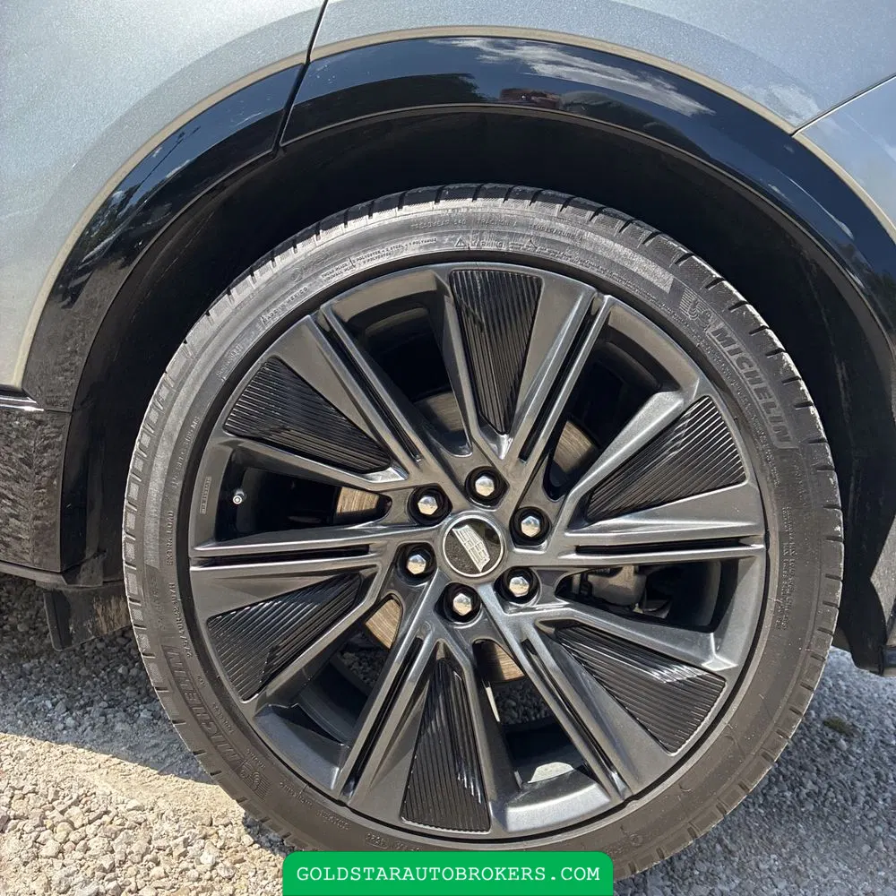 2024 Cadillac LYRIQ Sport 3