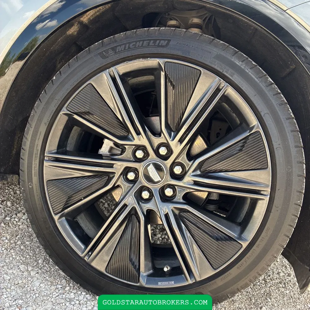 2024 Cadillac LYRIQ Sport 3