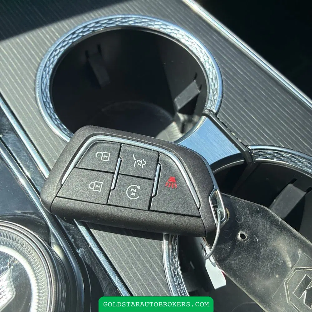 2024 Cadillac LYRIQ Sport 3