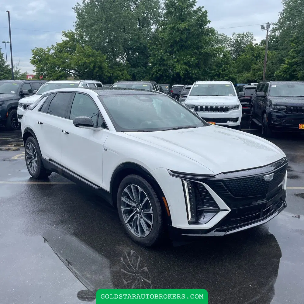 2025 Cadillac LYRIQ Sport 2