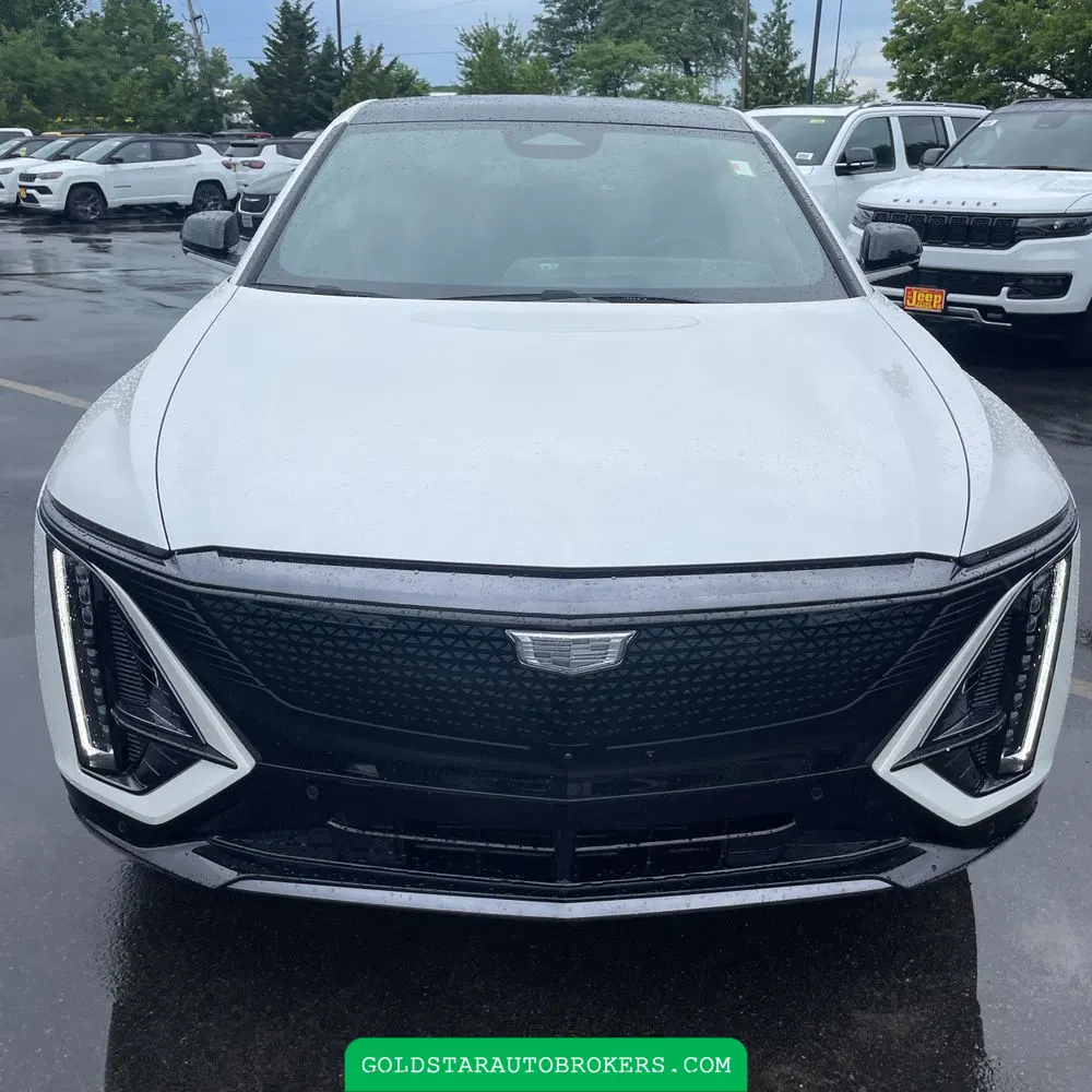 2025 Cadillac LYRIQ Sport 2