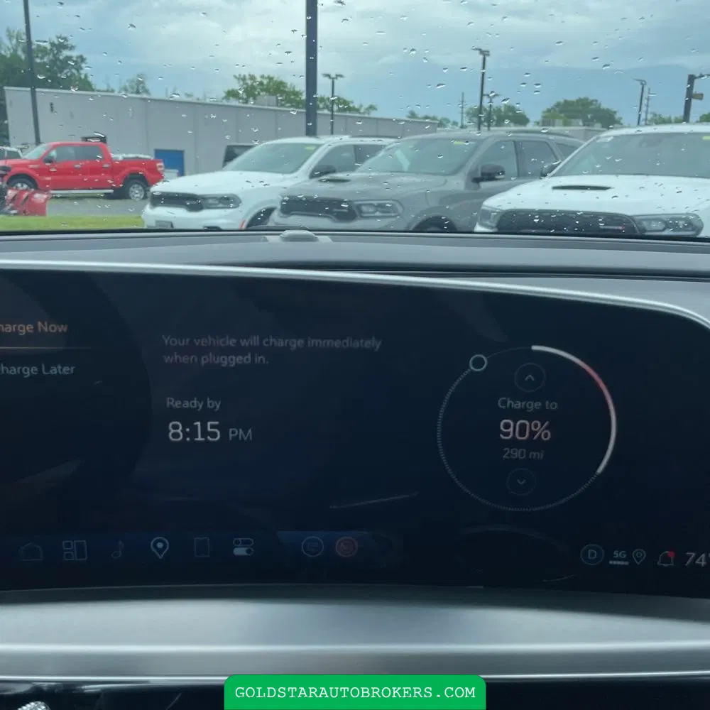 2025 Cadillac LYRIQ Sport 2