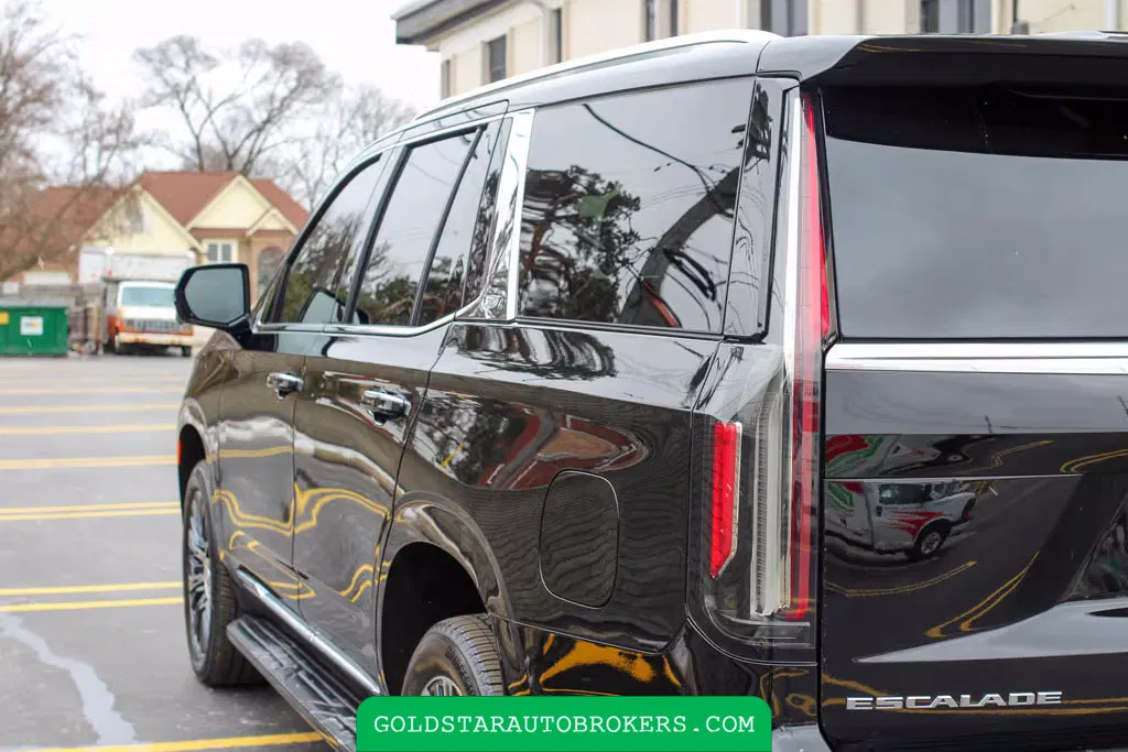 2022 Cadillac Escalade Premium Luxury 4WD