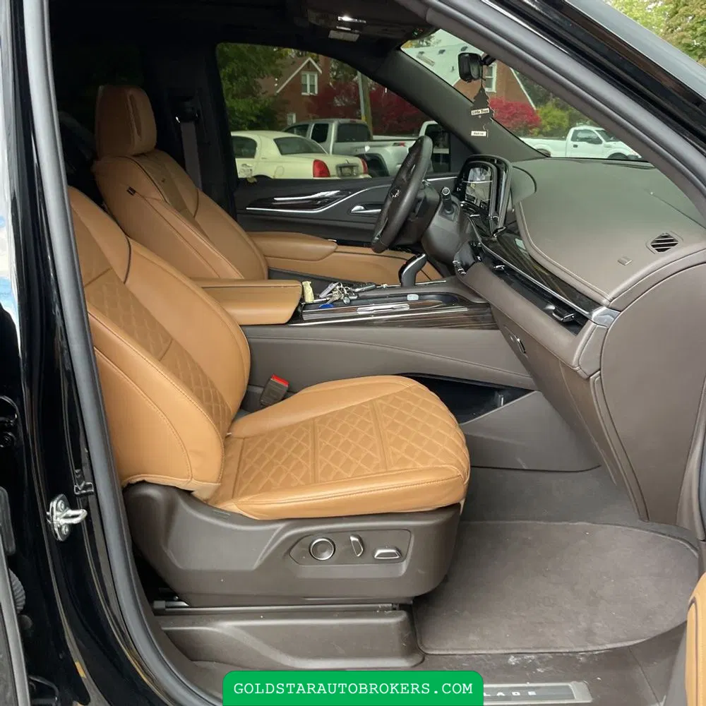 2024 Cadillac Escalade Sport
