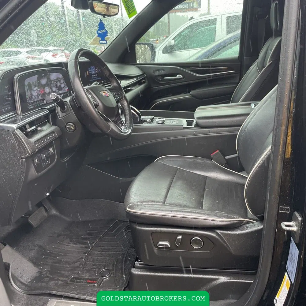 2022 Cadillac Escalade Sport