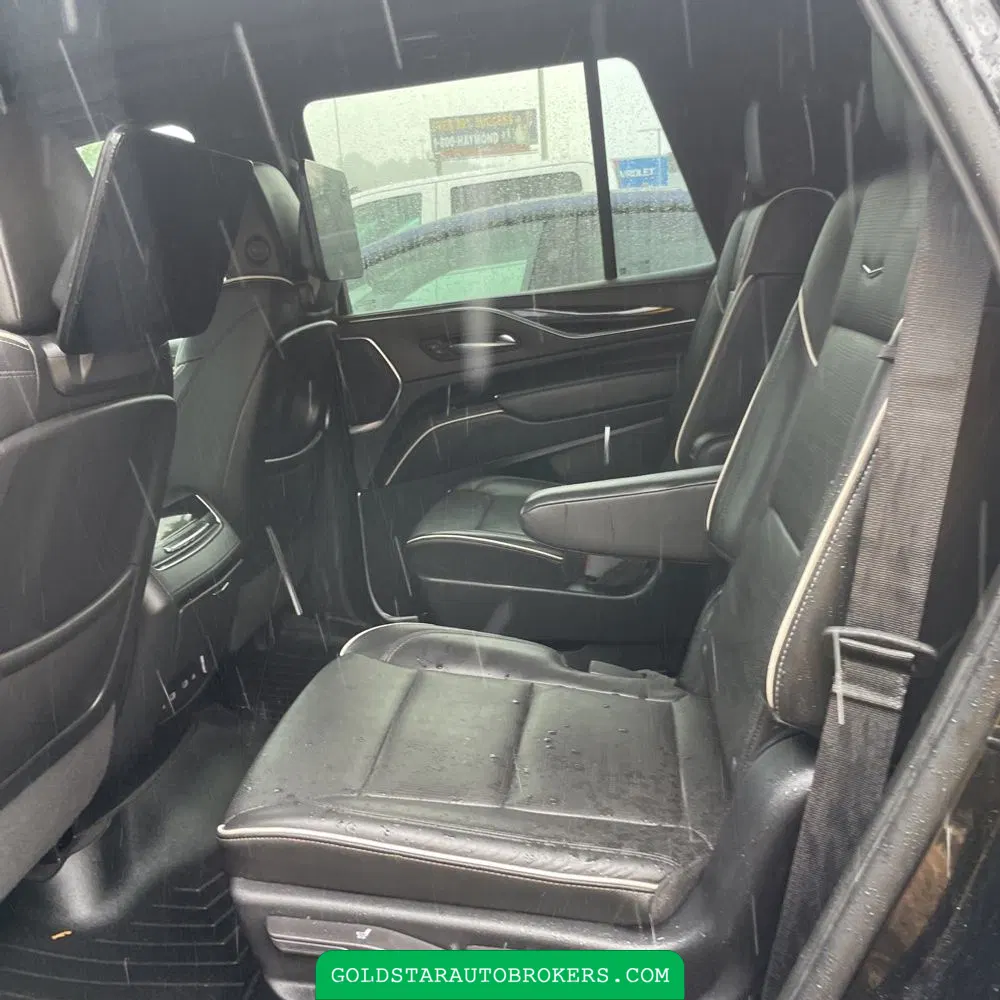 2022 Cadillac Escalade Sport