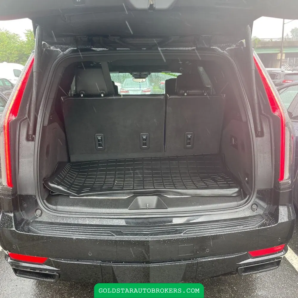 2022 Cadillac Escalade Sport