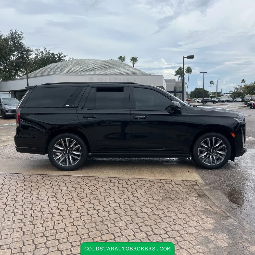 2023 Cadillac Escalade Sport