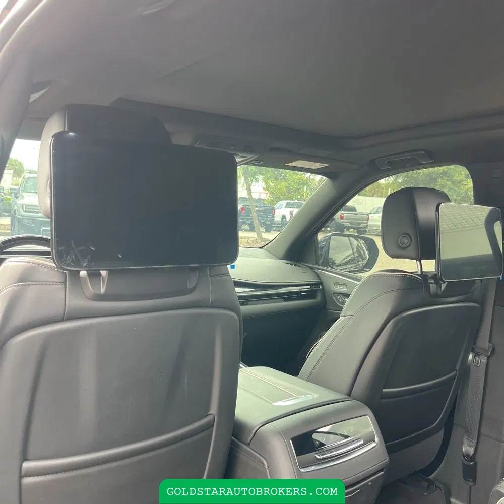 2023 Cadillac Escalade Sport
