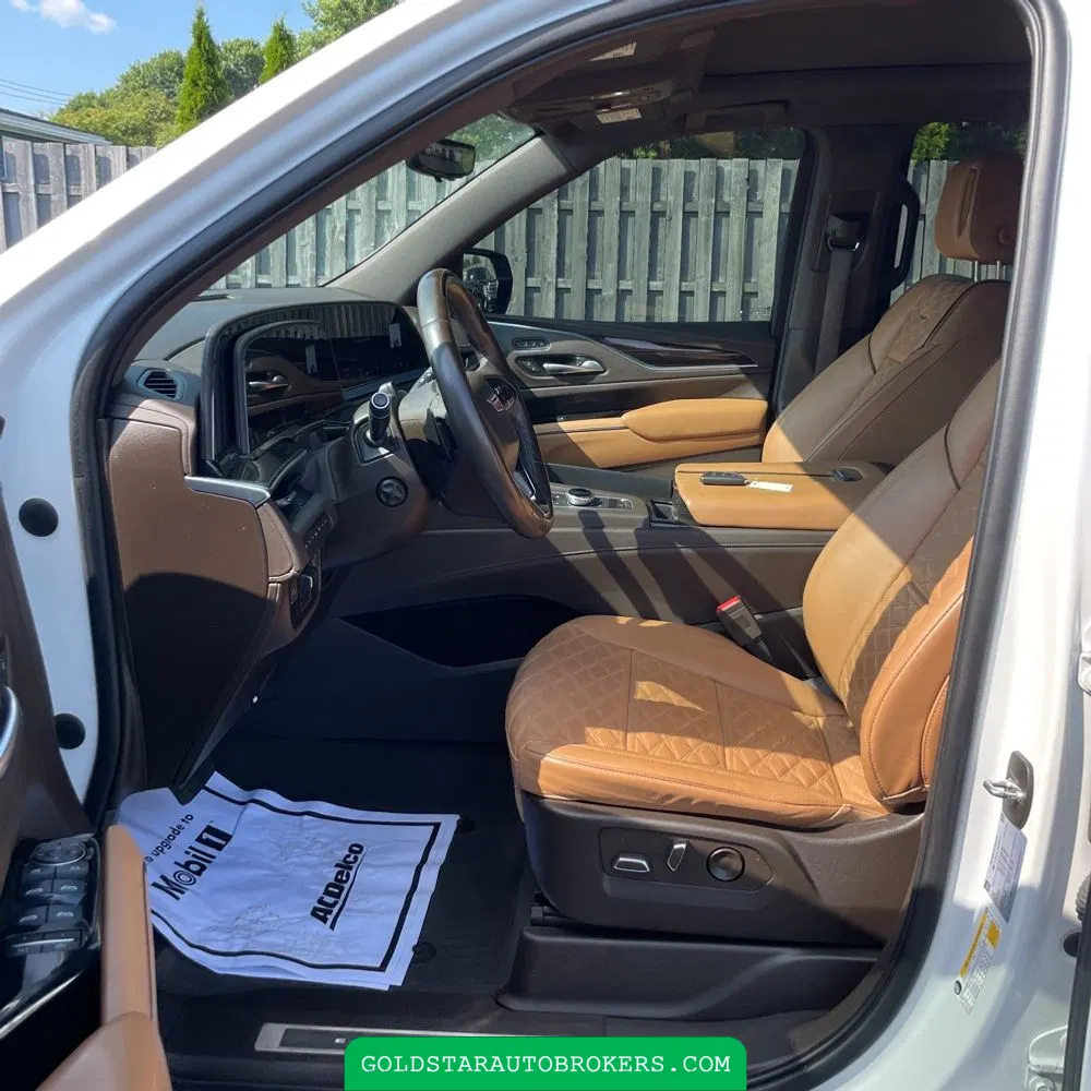 2022 Cadillac Escalade Sport