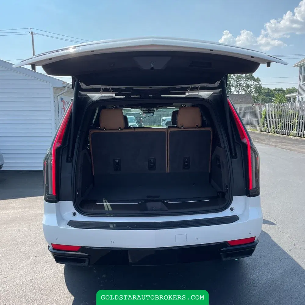 2022 Cadillac Escalade Sport