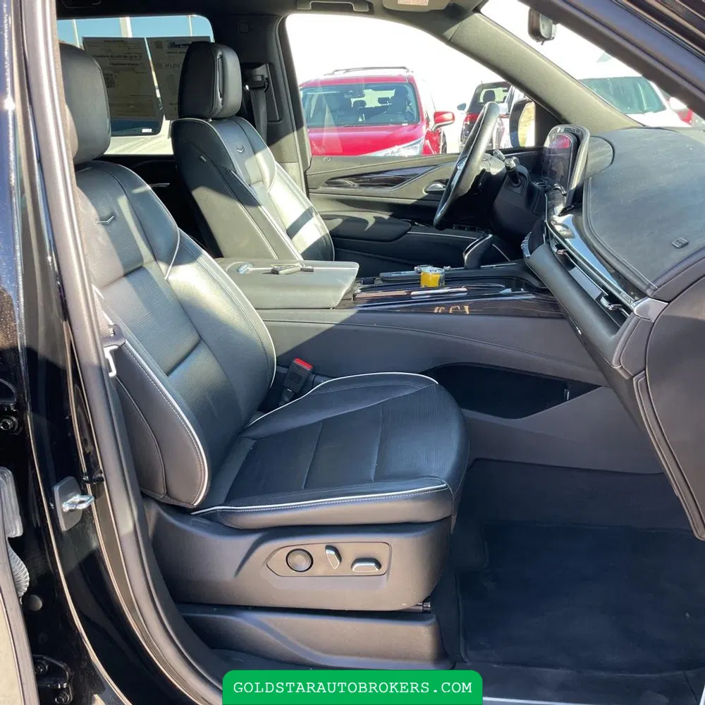 2022 Cadillac Escalade Sport