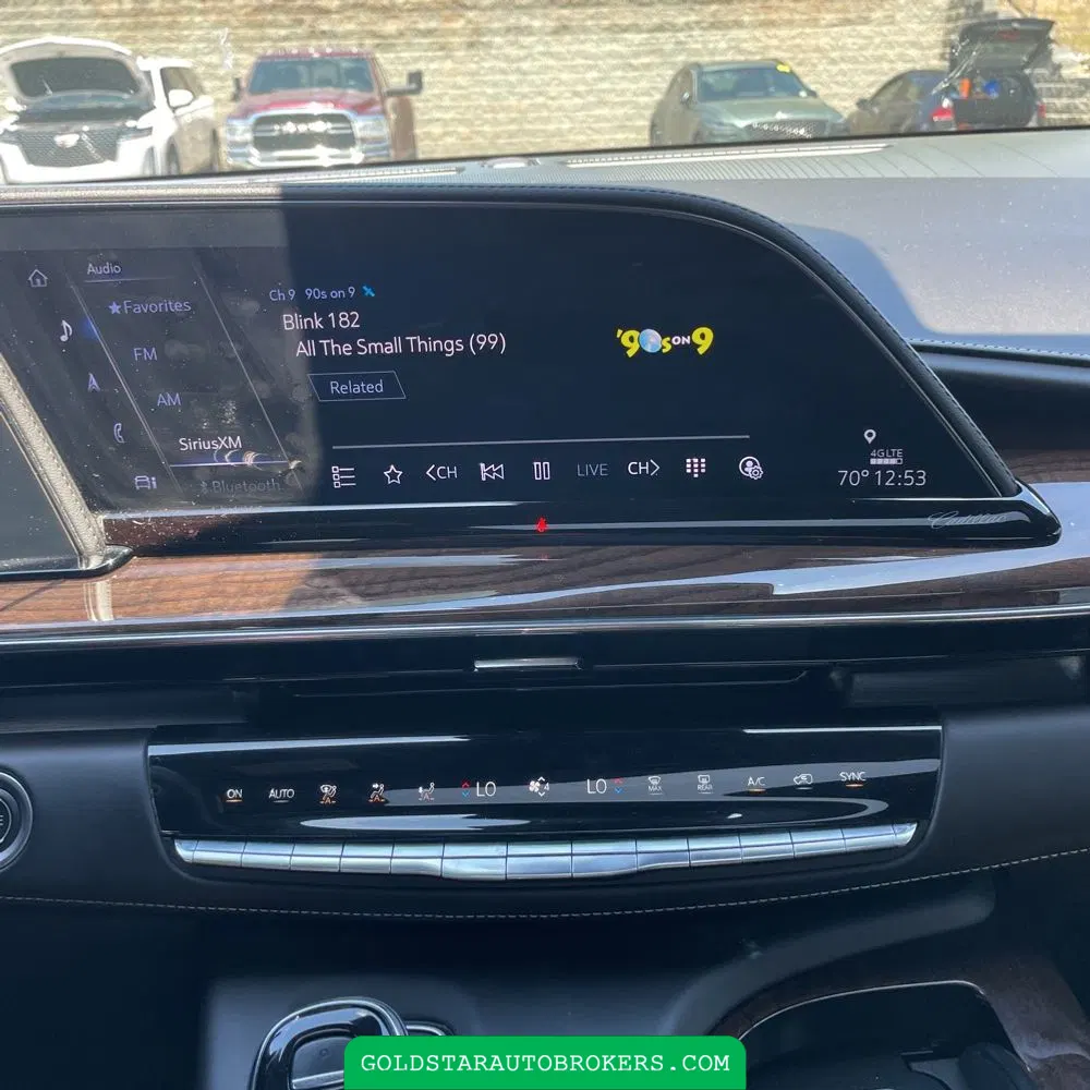 2022 Cadillac Escalade Sport Platinum