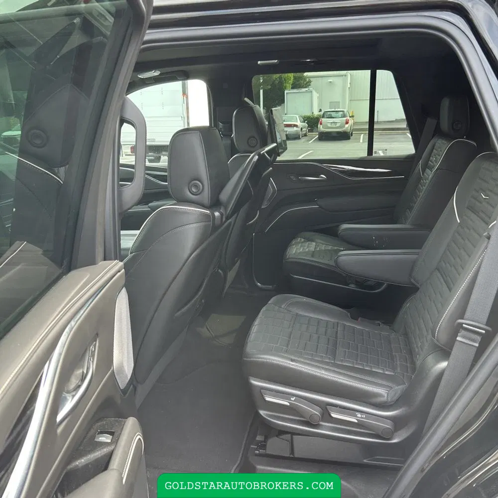 2023 Cadillac Escalade-V Base