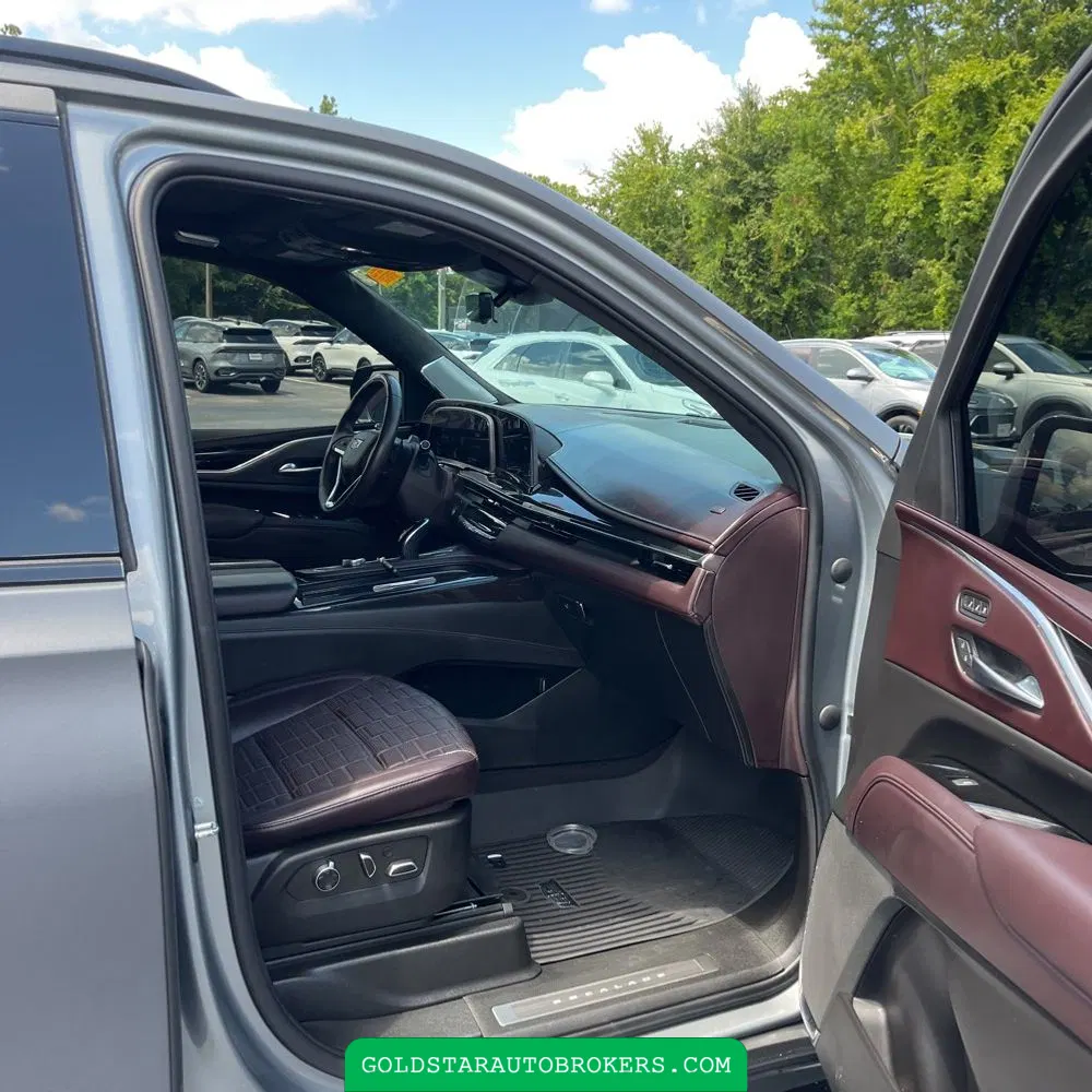 2023 Cadillac Escalade ESV Premium Luxury Platinum