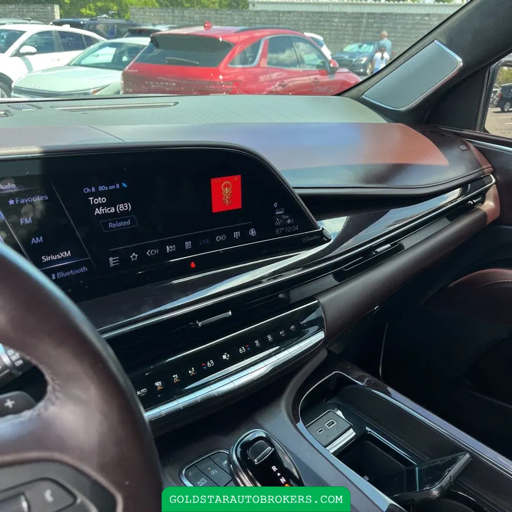 2023 Cadillac Escalade ESV Premium Luxury Platinum