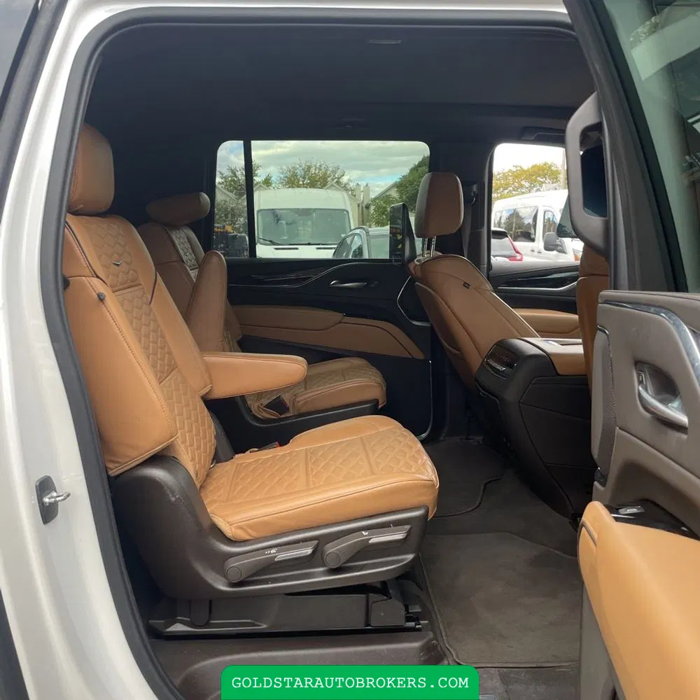 2021 Cadillac Escalade ESV Sport