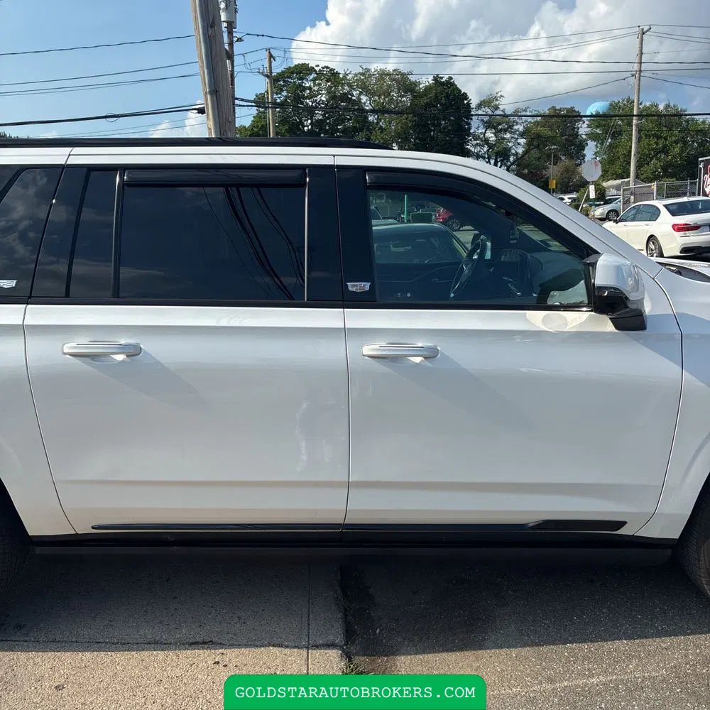 2022 Cadillac Escalade ESV Sport