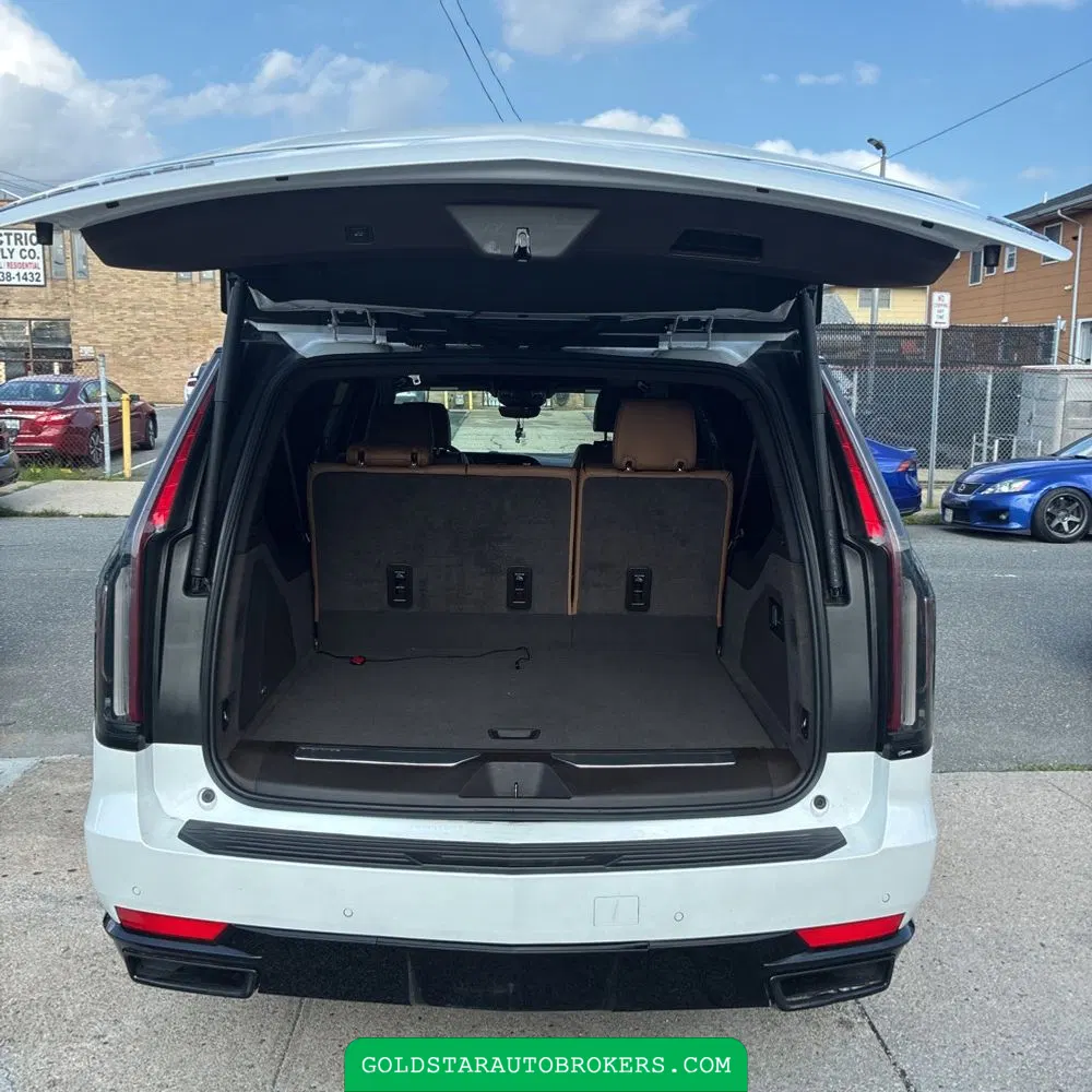 2022 Cadillac Escalade ESV Sport