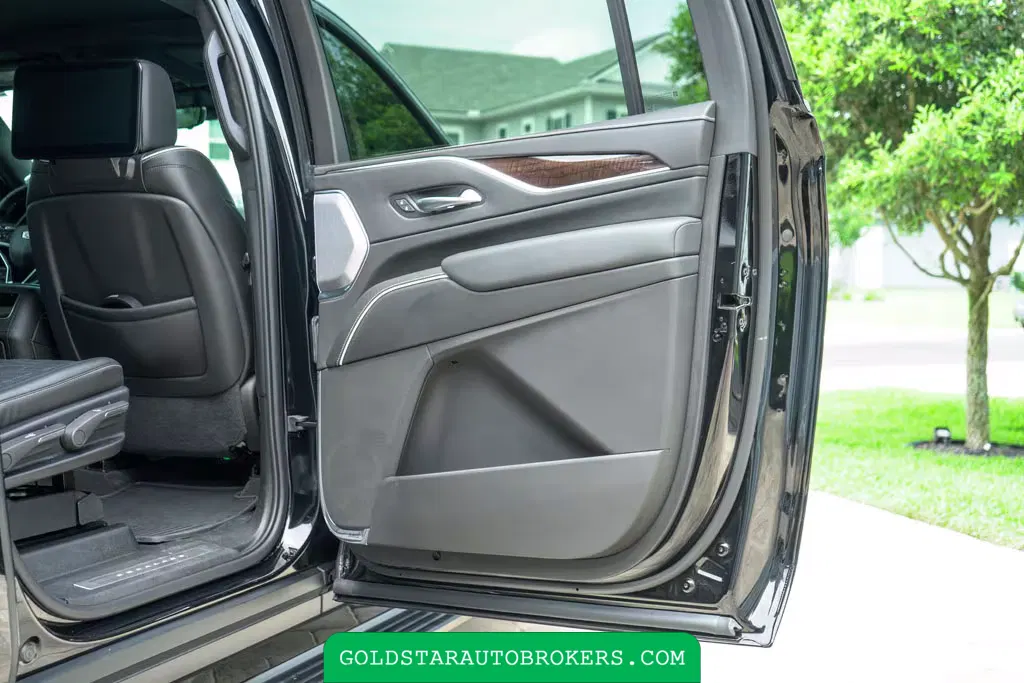 2022 Cadillac Escalade Sport Platinum