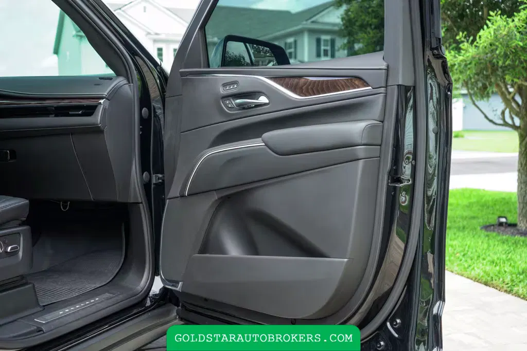 2022 Cadillac Escalade Sport Platinum