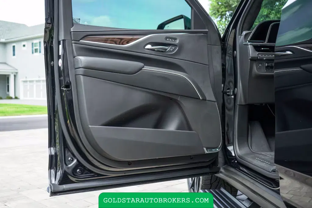 2022 Cadillac Escalade Sport Platinum