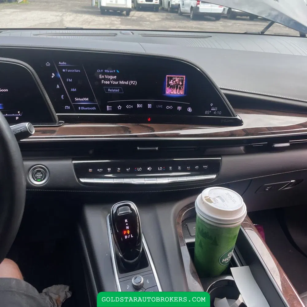 2022 Cadillac Escalade ESV Sport Platinum