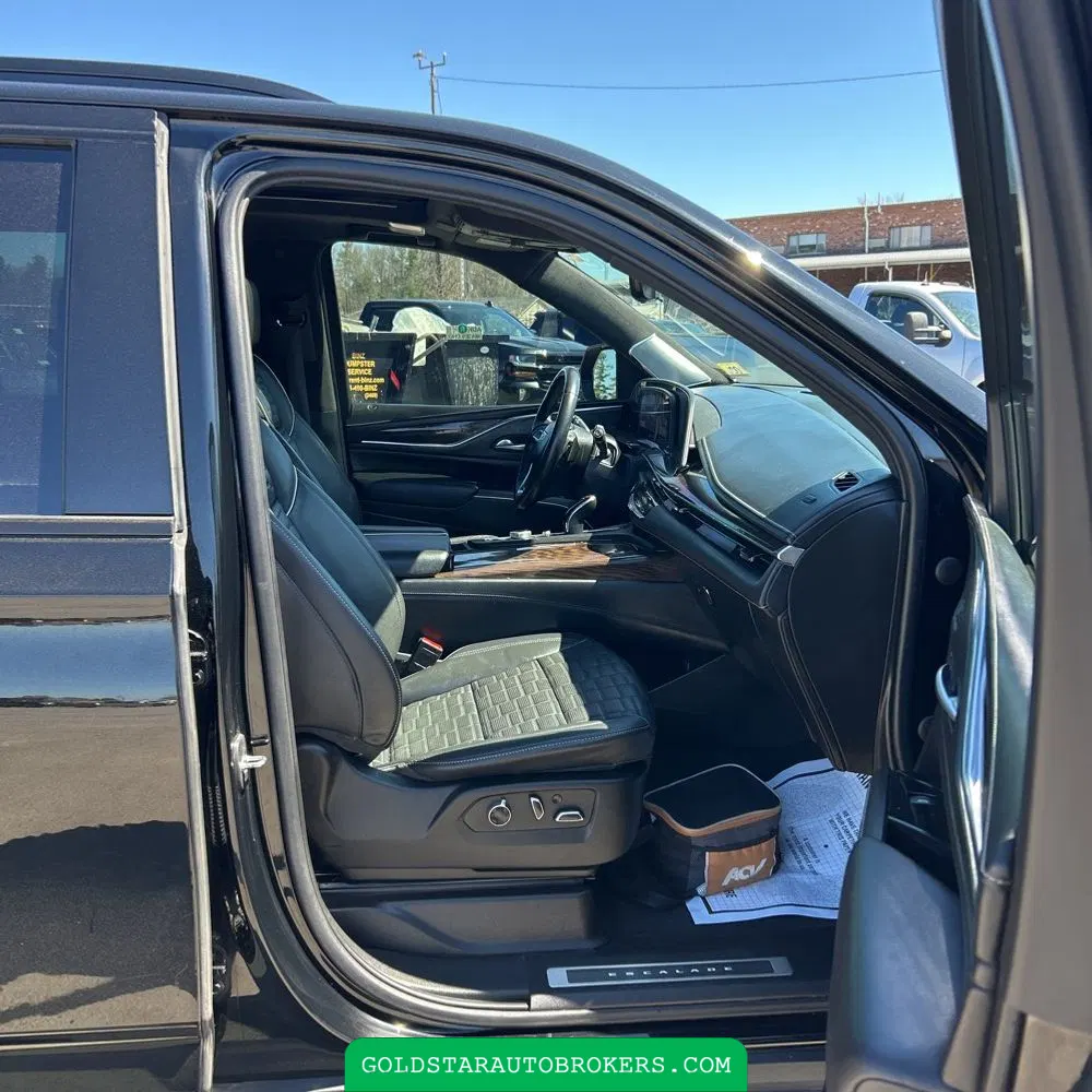 2023 Cadillac Escalade ESV Sport Platinum