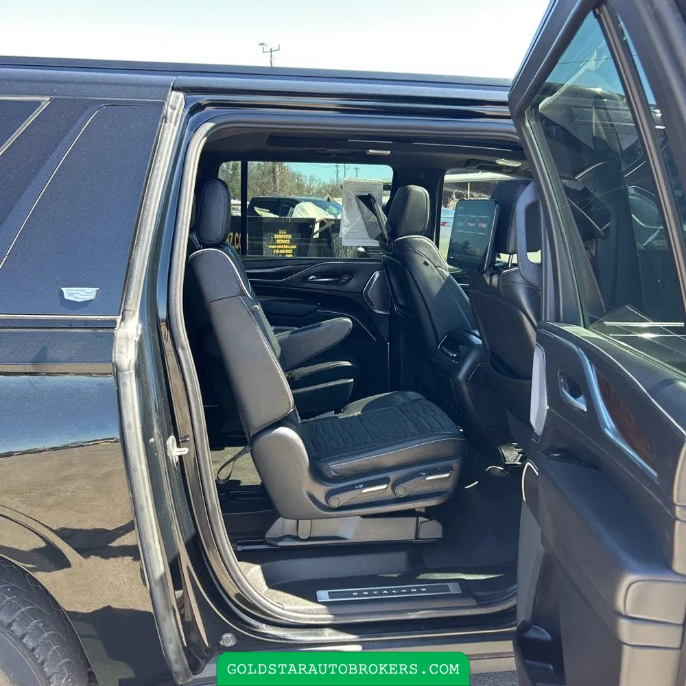 2023 Cadillac Escalade ESV Sport Platinum