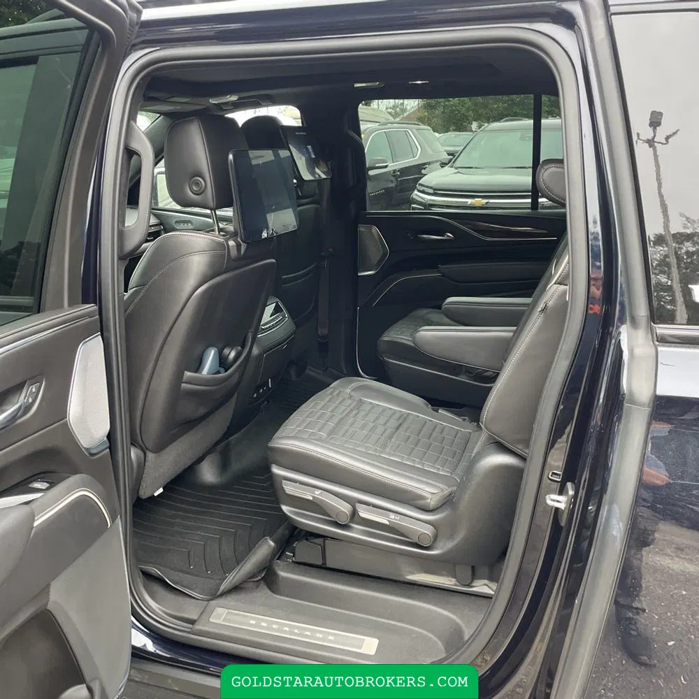 2022 Cadillac Escalade ESV Sport Platinum