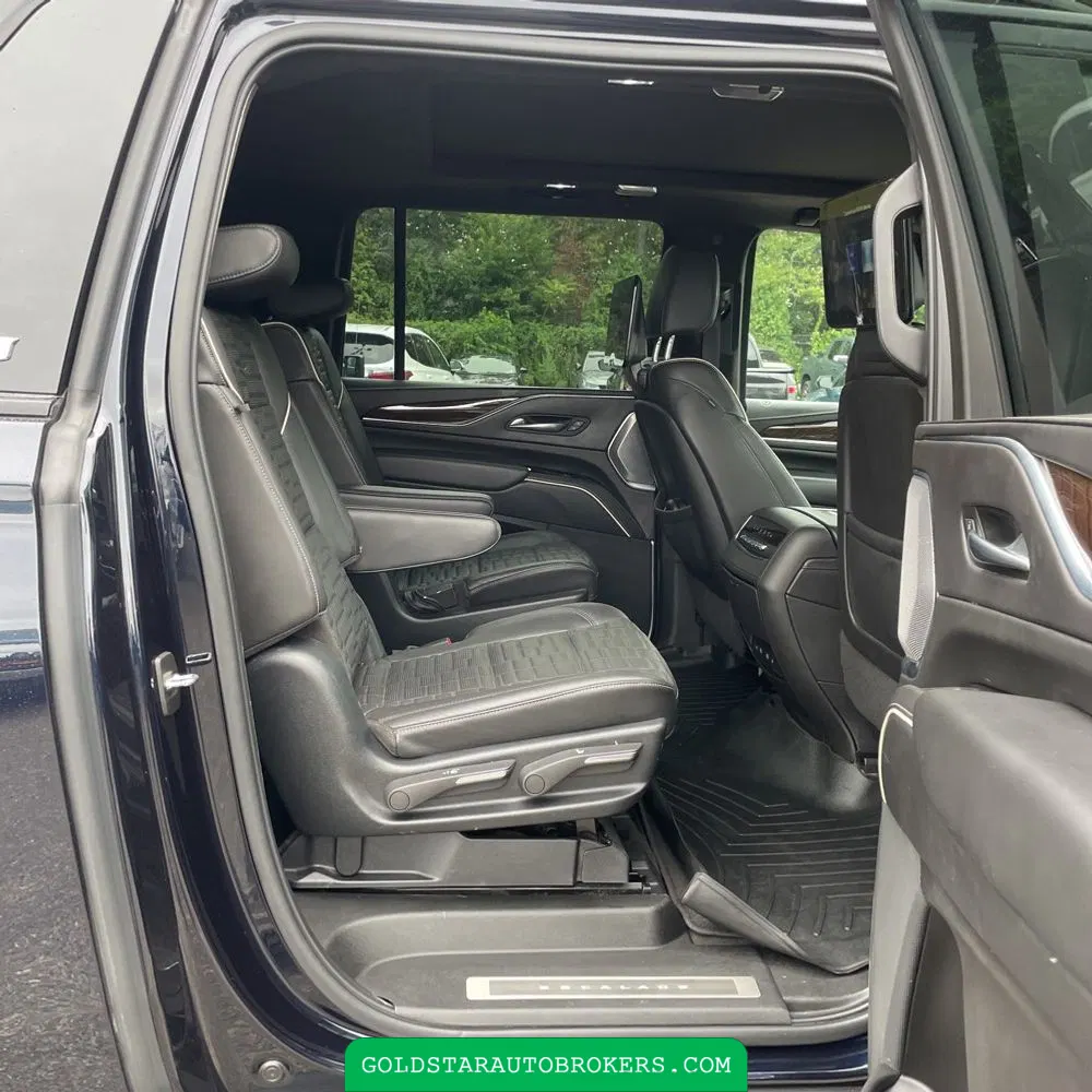 2022 Cadillac Escalade ESV Sport Platinum