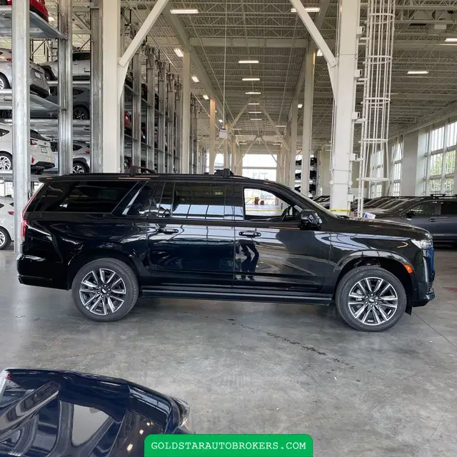 2023 Cadillac Escalade ESV Sport Platinum