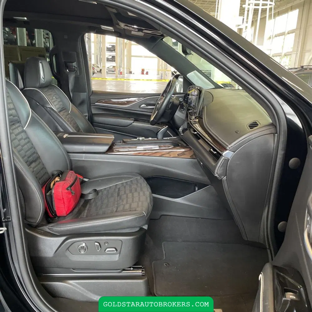 2023 Cadillac Escalade ESV Sport Platinum