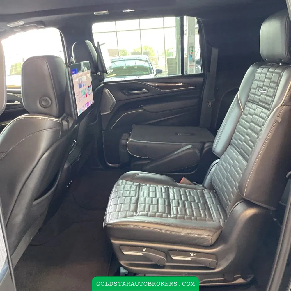 2023 Cadillac Escalade ESV Sport Platinum