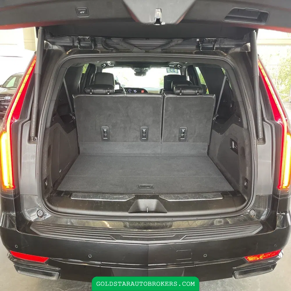2023 Cadillac Escalade ESV Sport Platinum