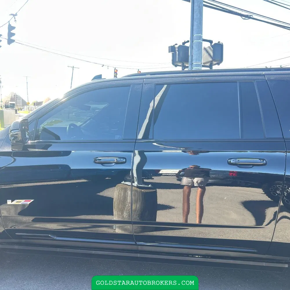2023 Cadillac Escalade-V ESV Base