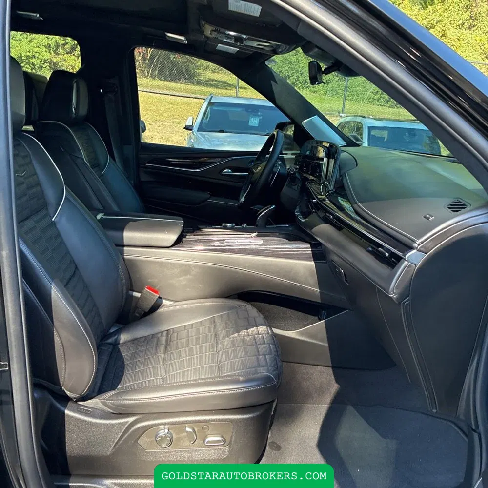 2023 Cadillac Escalade-V ESV Base