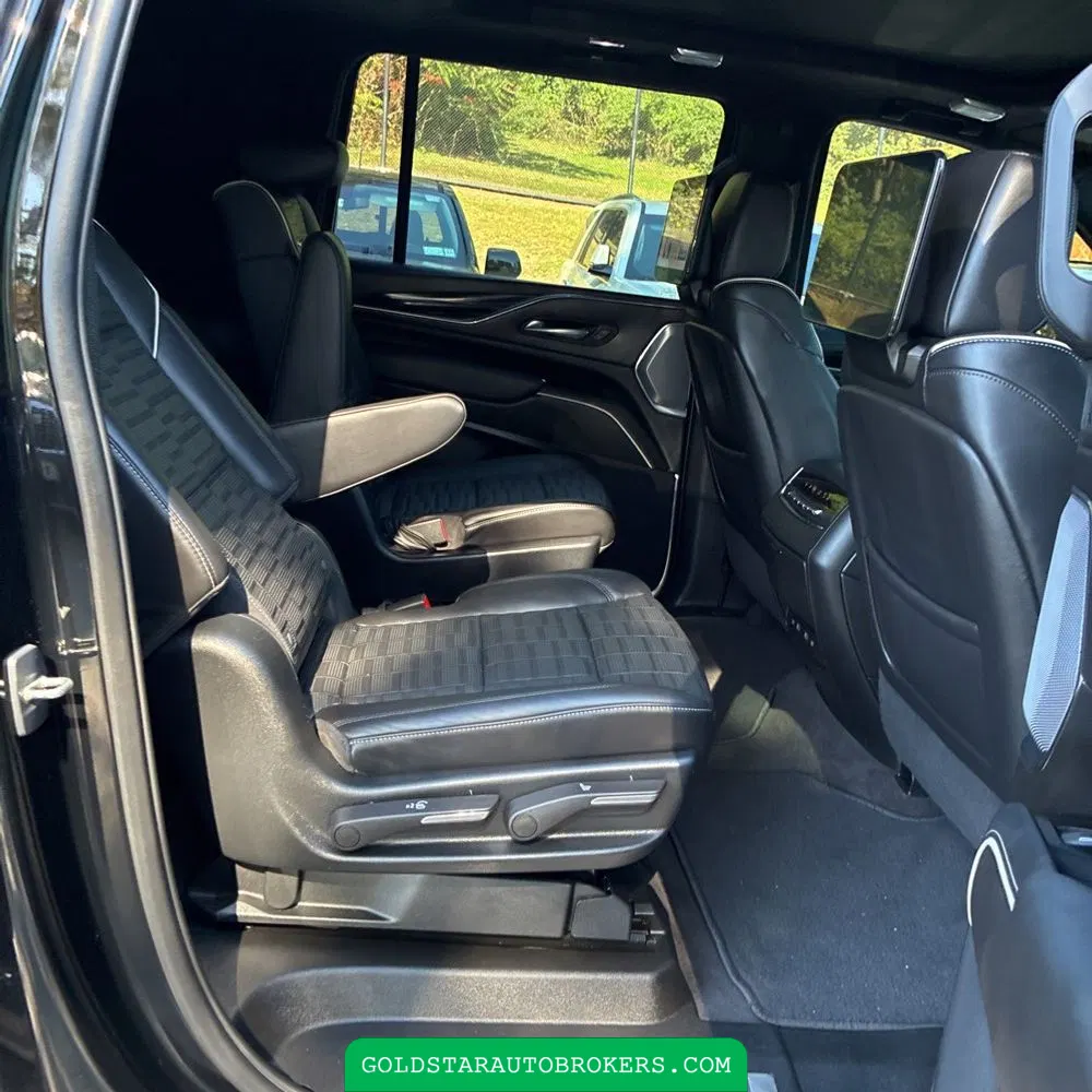 2023 Cadillac Escalade-V ESV Base