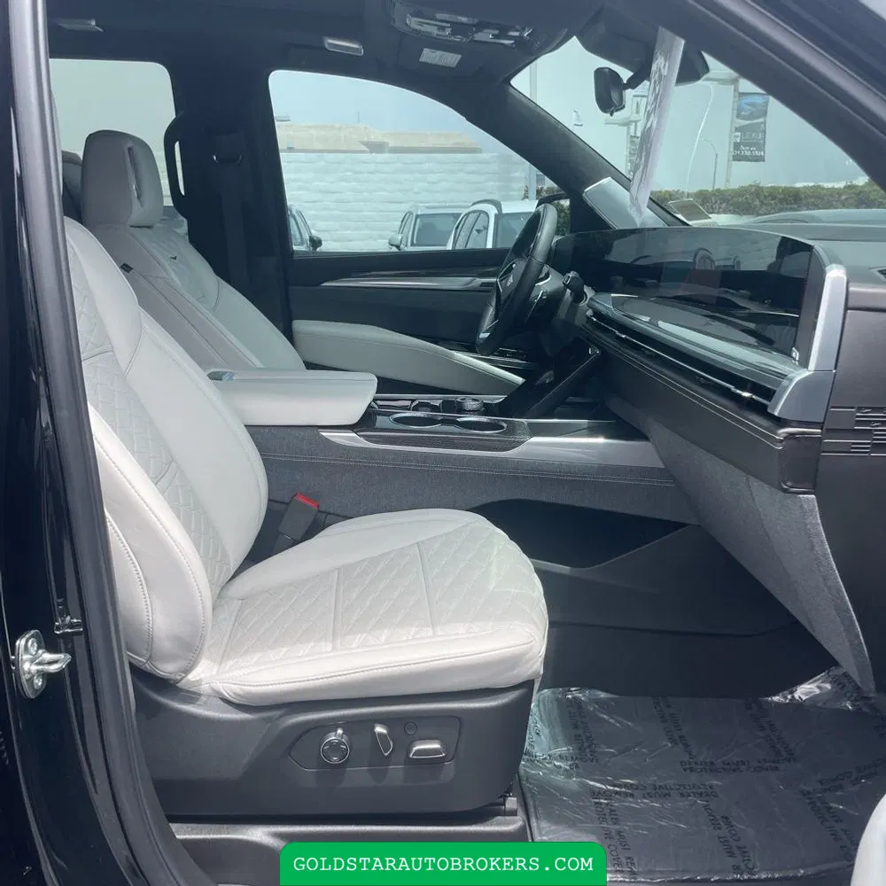 2025 Cadillac Escalade-V Base