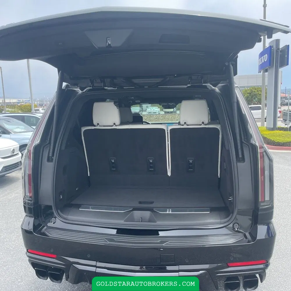 2025 Cadillac Escalade-V Base