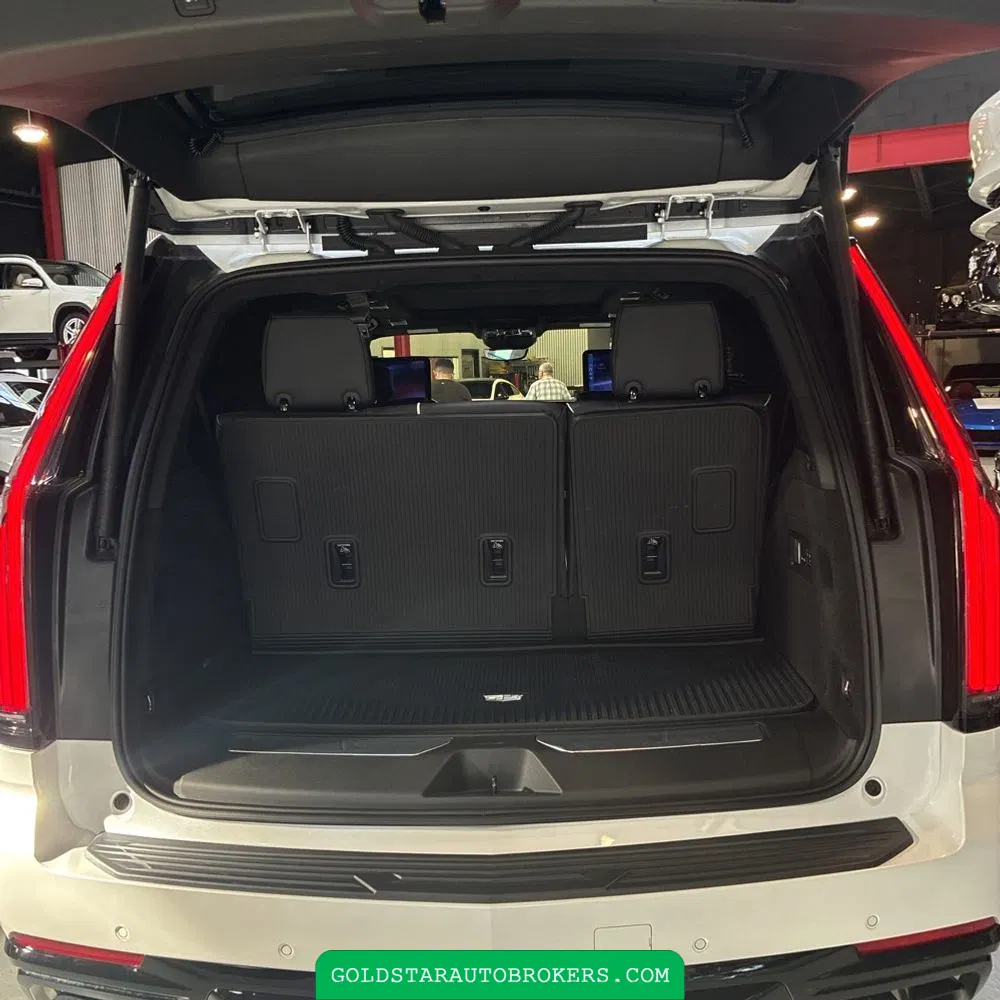 2025 Cadillac Escalade-V Base