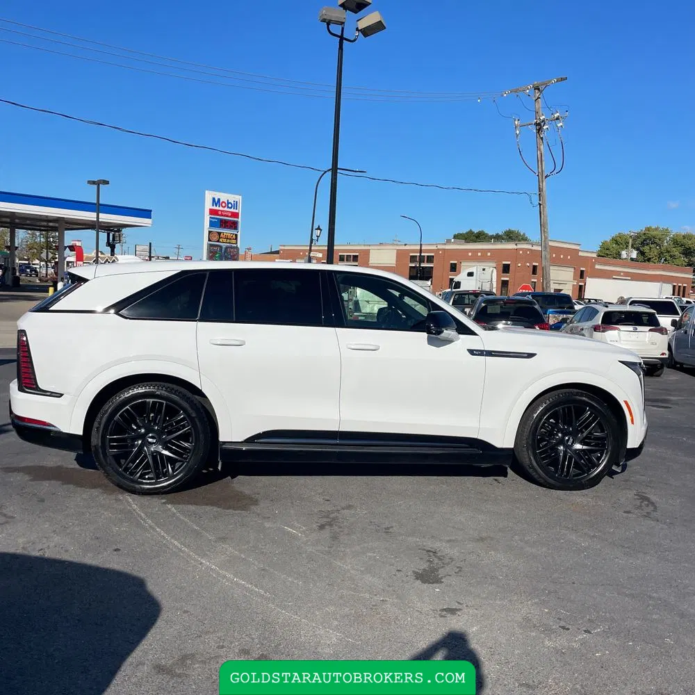 2025 Cadillac Escalade IQ Sport 1