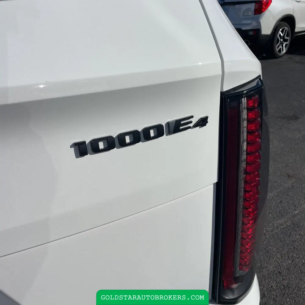 2025 Cadillac Escalade IQ Sport 1