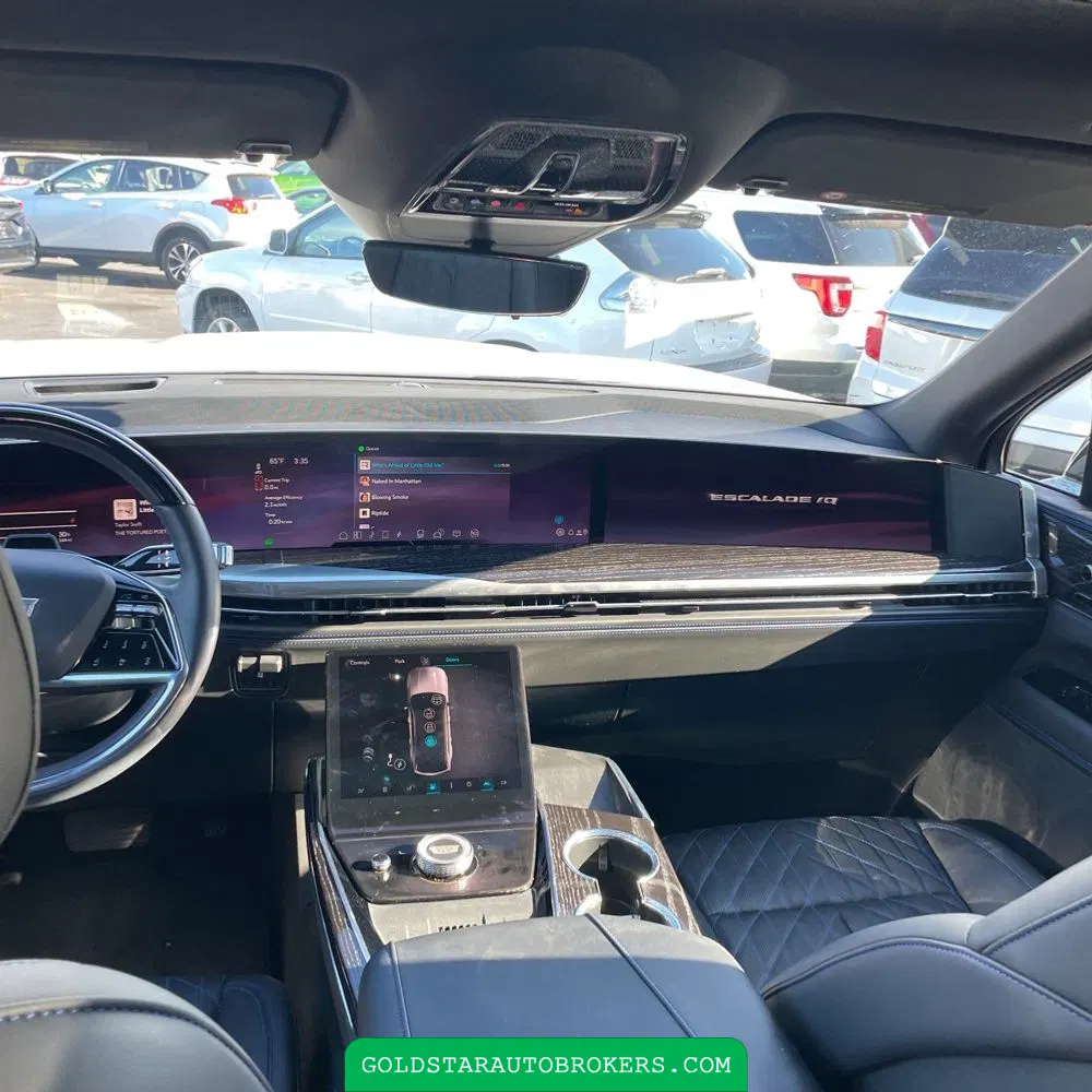 2025 Cadillac Escalade IQ Sport 1