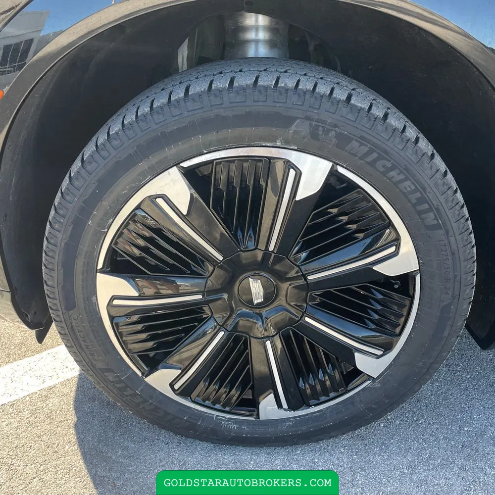2025 Cadillac Escalade IQ Sport 1