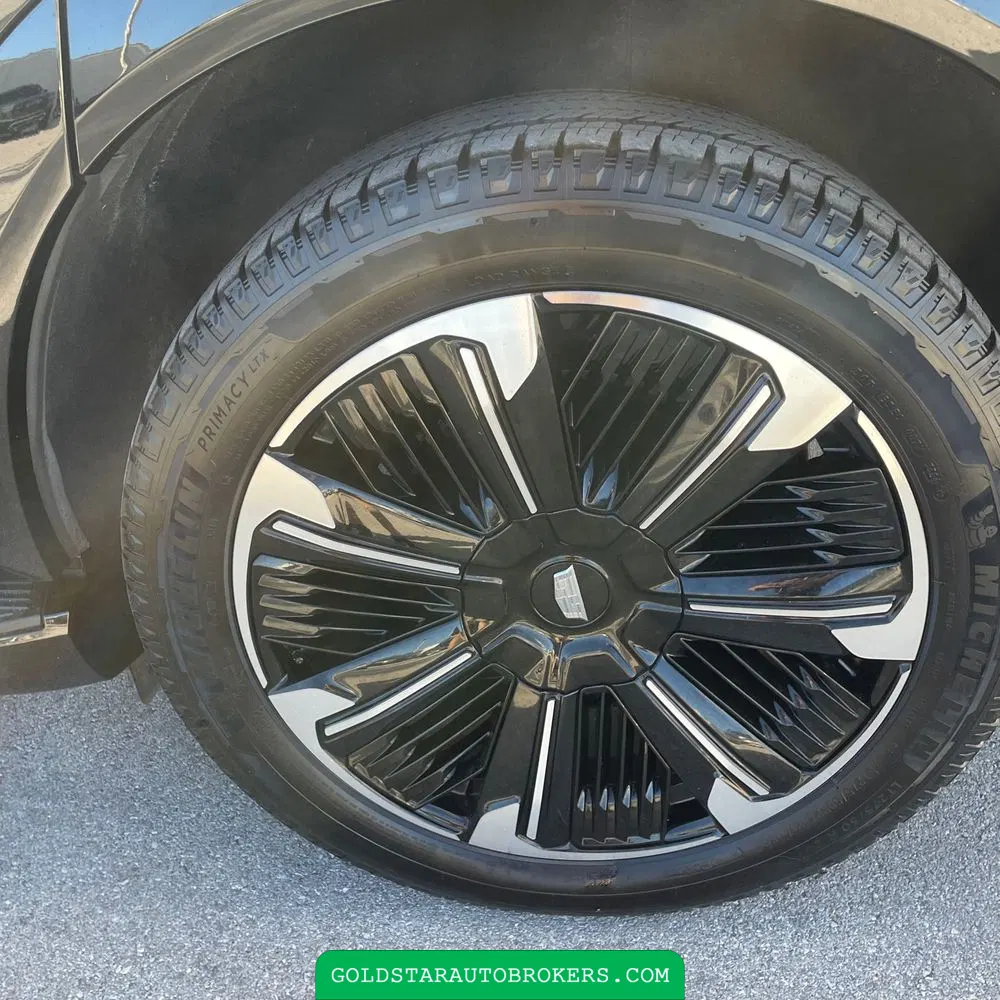 2025 Cadillac Escalade IQ Sport 1
