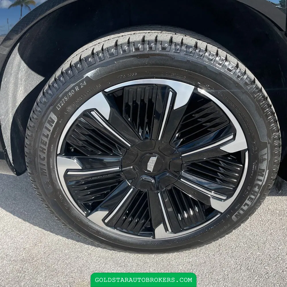 2025 Cadillac Escalade IQ Sport 1