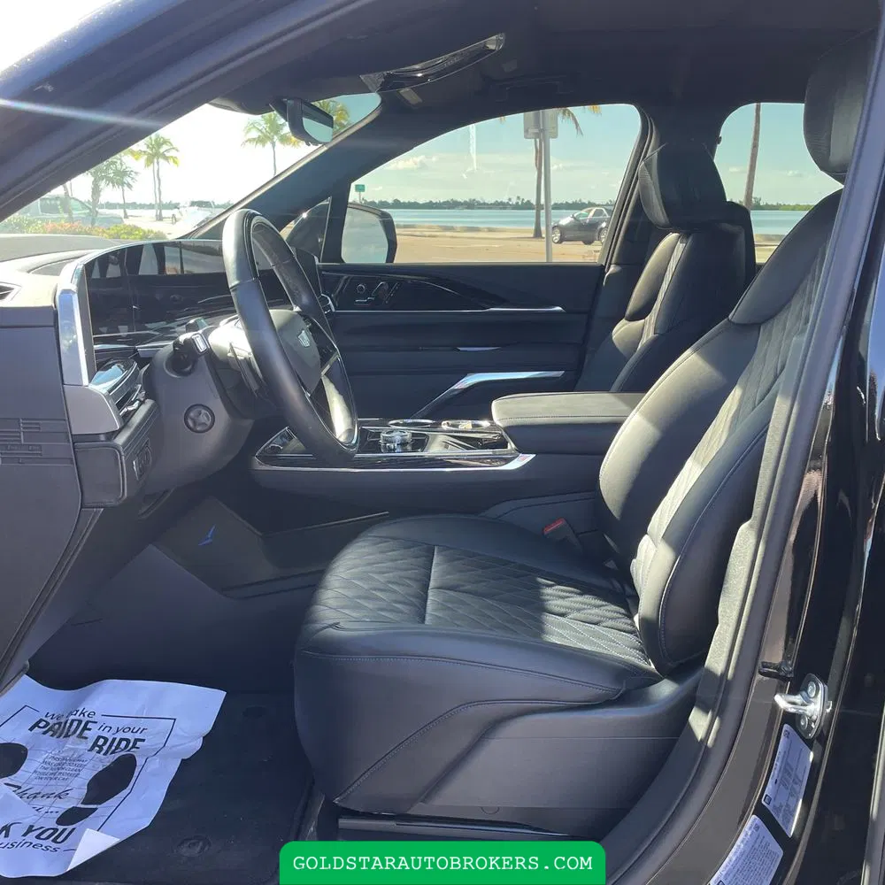 2025 Cadillac Escalade IQ Sport 1