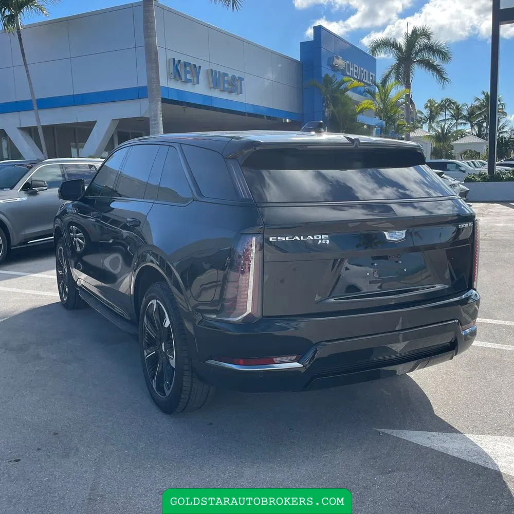 2025 Cadillac Escalade IQ Sport 1
